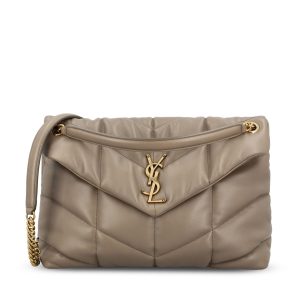 Borsa realizzata in pelle di agnello.
