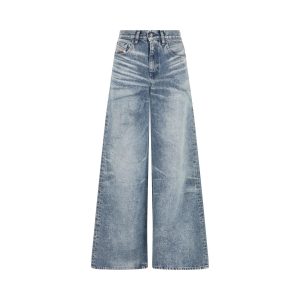 DIESEL Flare Jeans 1978 D-Akemi